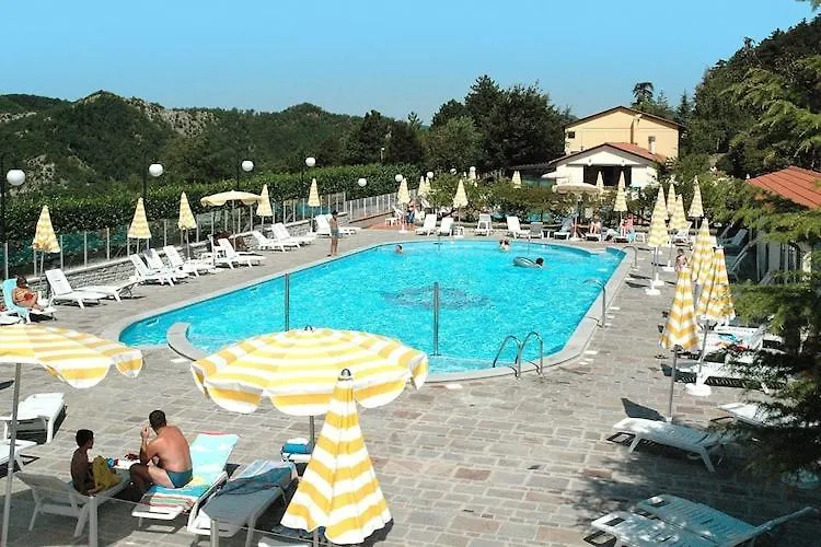 Apartment In The Antico Borgo I Cancelli Residence In Palazzuolo Palazzuolo Sul Senio 0*,  Italy